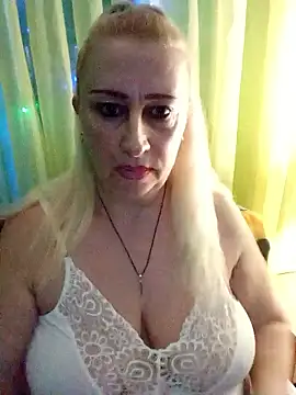 Esenia505 online show from January 11, 2026, 2:16 am