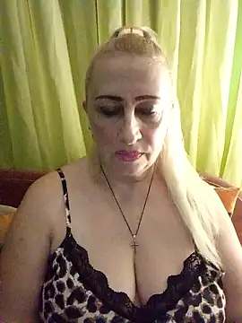 Esenia505 online show from January 13, 2026, 3:17 pm