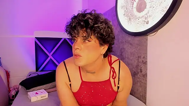 Yordan Curvyhot online show from January 5, 2026, 8:12 pm