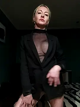 Snapshot of Seta385211 chatting on November 26, 2025, 8:32 pm Seta385211 online show from November 26, 2025, 8:32 pm