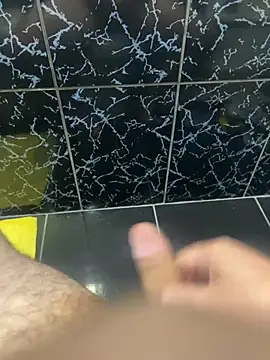 bfbfbfrr online show from November 20, 2025, 6:18 pm