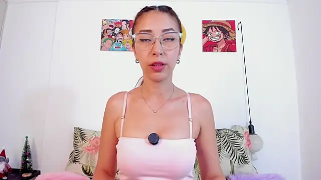 julialex  online show from December 5, 2025, 6:37 pm