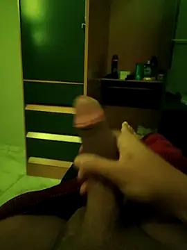 secretnovin7 online show from December 2, 2025, 8:04 pm