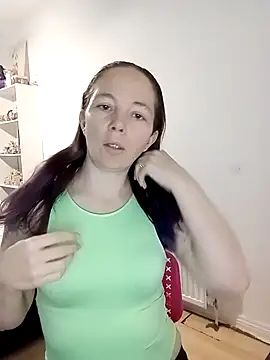 Snapshot of DeepestFantisy_x chatting on November 12, 2025, 12:16 pm DeepestFantisy x online show from November 12, 2025, 12:16 pm