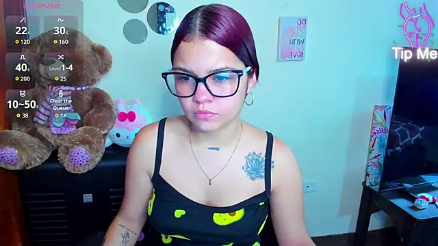 Emma boo online show from March 23, 2026, 2:54 pm