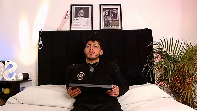 jaiden thoner online show from November 26, 2025, 6:03 am