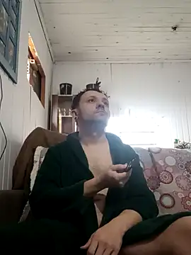 mayhenthisway online show from October 30, 2025, 8:53 pm