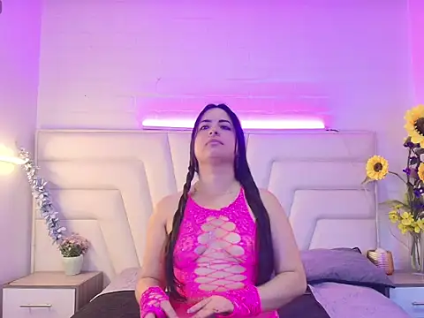 lissa Whitte online show from November 3, 2025, 1:12 pm