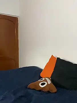 estmonnn online show from March 30, 2026, 8:54 pm