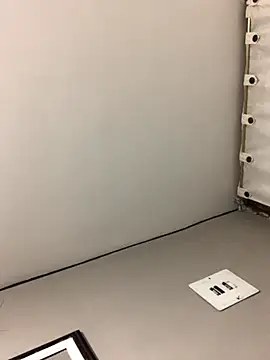 Naomip online show from November 2, 2025, 3:20 am