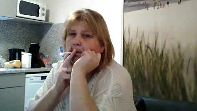 Sylviastar46 online show from March 30, 2026, 6:03 am