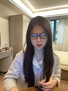 xiaojingzi66 online show from November 25, 2025, 8:36 am