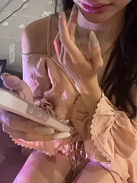 trinhvutrinh online show from April 1, 2026, 2:14 pm