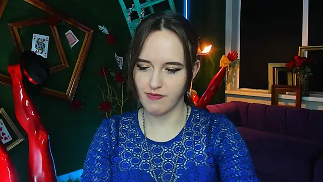 IreneBailey online show from December 15, 2025, 1:15 pm