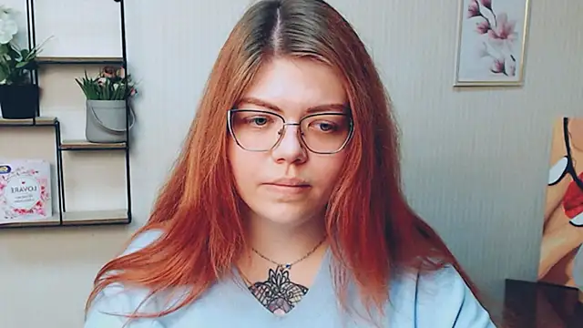 Snapshot of Lina_ri_ chatting on October 29, 2025, 11:34 am Lina ri  online show from October 29, 2025, 11:34 am