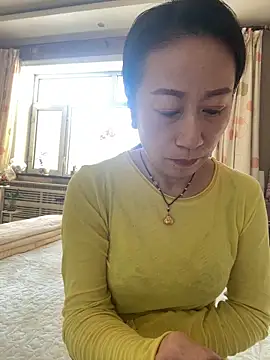 aniani11 online show from February 18, 2026, 3:13 am