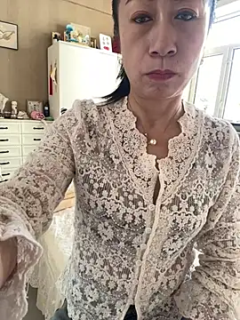 aniani11 online show from February 20, 2026, 4:53 am