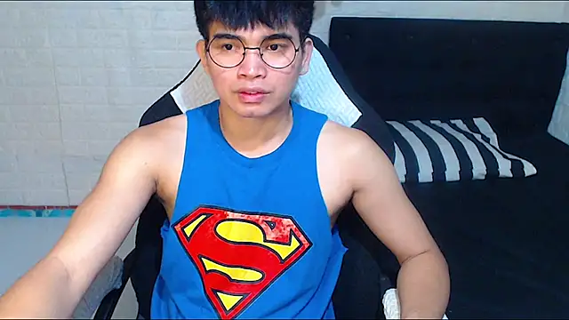 Asian France Angeloo online show from January 9, 2026, 11:35 am