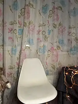 Elle Milfa online show from January 8, 2026, 2:30 pm