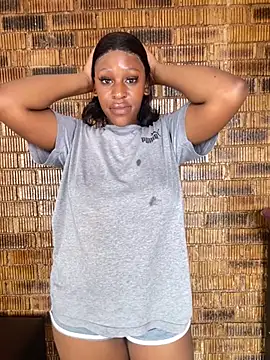 SP1CY MOMMY online show from November 9, 2025, 1:20 pm