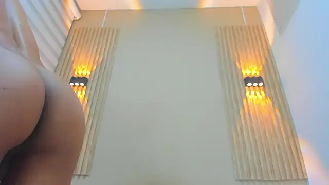 Snapshot of JULII_RICO1 chatting on January 17, 2026, 12:32 pm JULII RICO1 online show from January 17, 2026, 12:32 pm