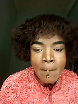 Lucile Carrie online show from November 16, 2025, 9:53 pm