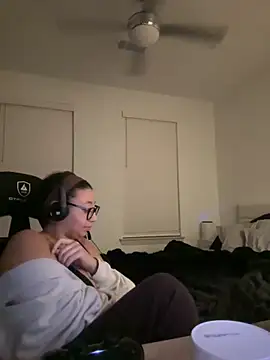 minha baby online show from April 12, 2026, 9:14 am