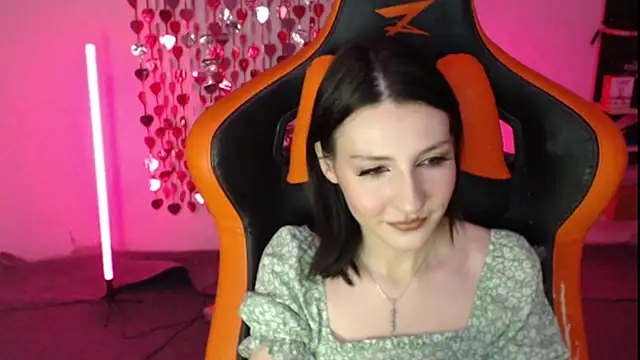 honbliss online show from January 12, 2026, 1:55 am