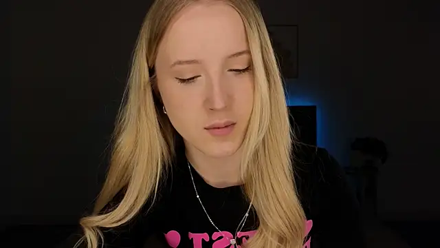 adele armass online show from May 1, 2026, 8:57 pm