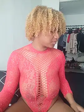 EvonyFoxxx online show from January 7, 2026, 5:04 pm