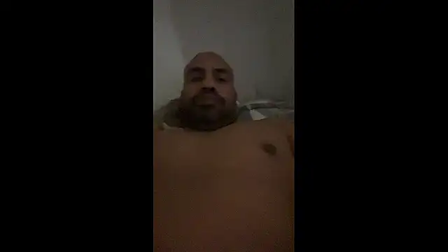 CoupleHotLatinBigAss online show from February 21, 2026, 7:09 am