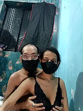 RITU COUPLE online show from October 31, 2025, 7:59 pm