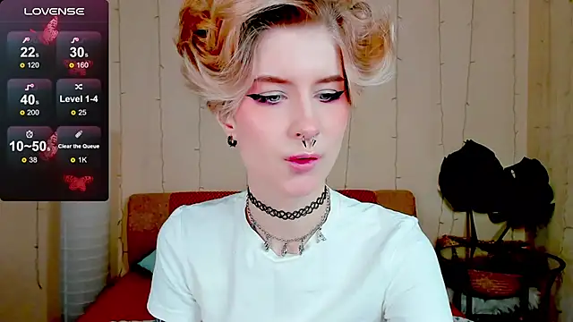 Snapshot of Angel_Julles chatting on November 10, 2025, 8:02 am Angel Julles online show from November 10, 2025, 8:02 am