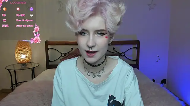 Snapshot of Angel_Julles chatting on December 4, 2025, 12:42 am Angel Julles online show from December 4, 2025, 12:42 am