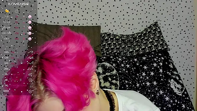 Snapshot of Angel_Julles chatting on February 8, 2026, 5:11 am Angel Julles online show from February 8, 2026, 5:11 am