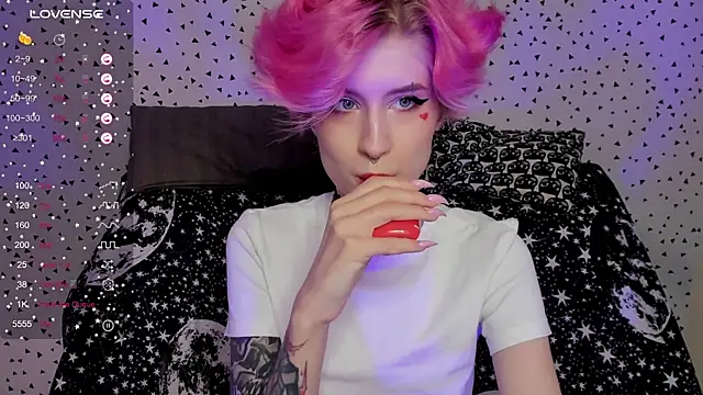 Snapshot of Angel_Julles chatting on February 18, 2026, 9:05 am Angel Julles online show from February 18, 2026, 9:05 am