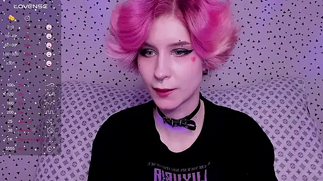Angel Julles online show from May 31, 2026, 6:09 pm
