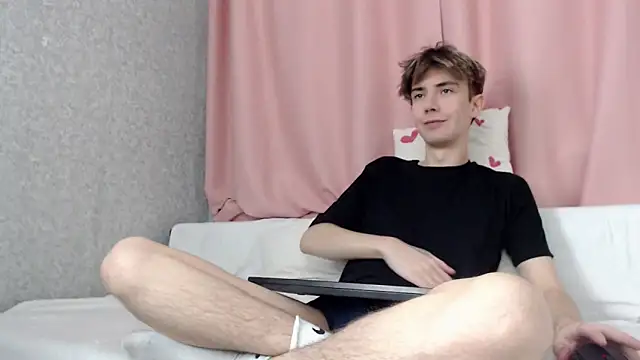 Harvey foster online show from December 18, 2025, 11:16 am