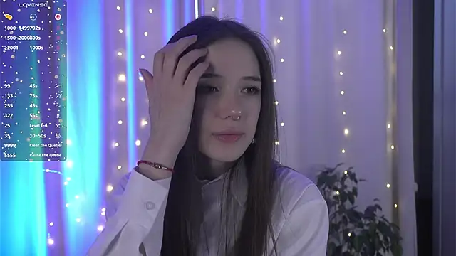 Snapshot of tinyanie chatting on January 12, 2026, 6:29 am tinyanie online show from January 12, 2026, 6:29 am