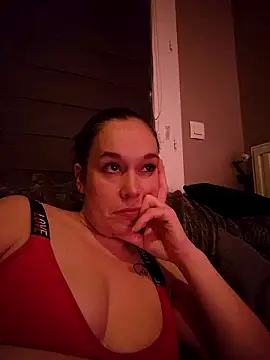 Girlysensuelle online show from November 28, 2025, 8:00 pm