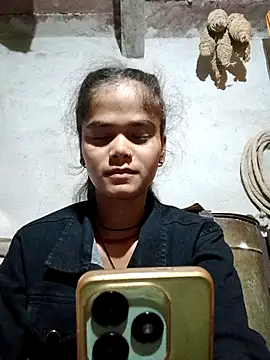 Hot sutr online show from November 1, 2025, 5:15 pm