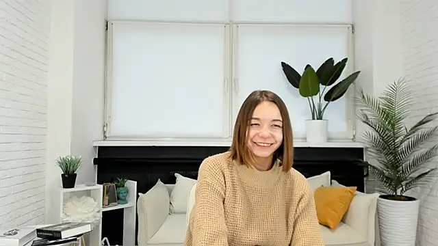 Snapshot of MaryettaSeybold chatting on November 11, 2025, 5:18 am MaryettaSeybold online show from November 11, 2025, 5:18 am