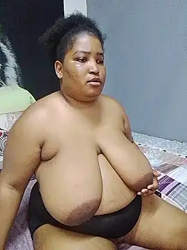 MassiveBoobsxxxx online show from January 18, 2026, 5:39 pm