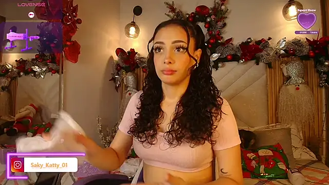 Kat Saky online show from November 18, 2025, 11:37 pm