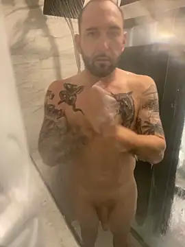 RobsBigD online show from December 17, 2025, 5:19 pm