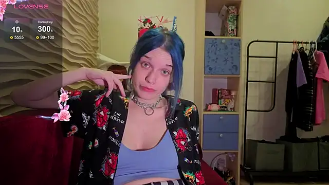 Snapshot of Marci_n chatting on November 2, 2025, 8:22 pm Marci n online show from November 2, 2025, 8:22 pm