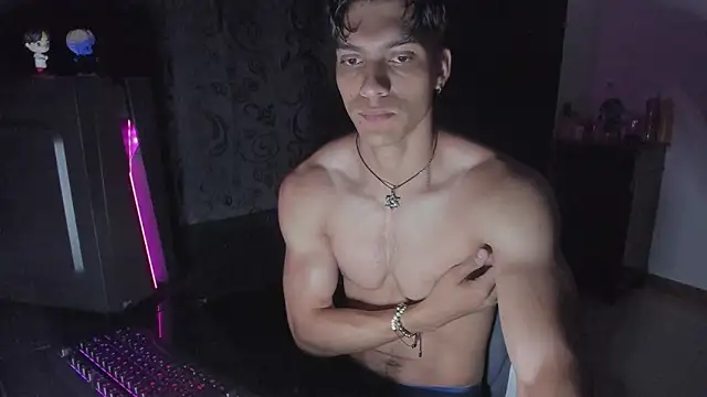 AlessioVitale online show from March 29, 2026, 10:26 am