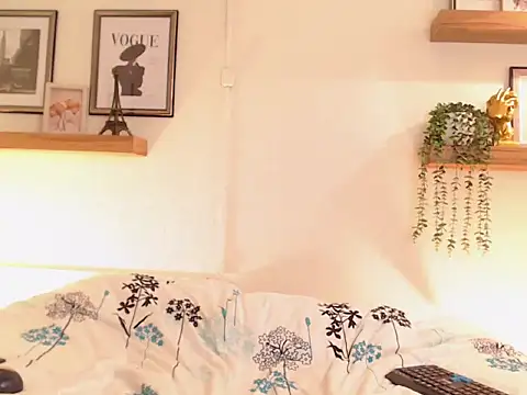 Madisonkay online show from March 26, 2026, 7:08 pm