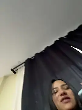 Samantha firee online show from March 25, 2026, 11:05 am