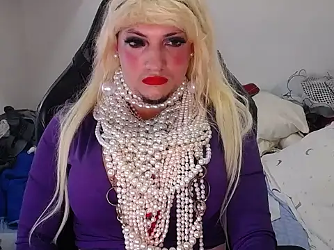 Snapshot of VanesaCrossic chatting on January 18, 2026, 8:07 am VanesaCrossic online show from January 18, 2026, 8:07 am